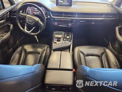 Zdjęcie 8 z 12 samochodu: 2019 AUDI Q7 PRESTIGE VIN:WA1VAAF70KD019909 - miniatura