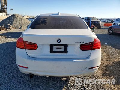 Zdjęcie 6 z 13 samochodu: 2014 BMW 320 I VIN:WBA3B1G53ENS80146 - miniatura