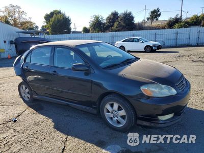 Czwarte zdjęcie samochodu z boku: 2004 TOYOTA COROLLA S VIN:1NXBR32E74Z261497 - miniatura