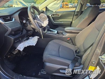 Zdjęcie 7 z 14 samochodu: 2020 TOYOTA RAV4 LE VIN:JTMF1RFVXLD052988 - miniatura