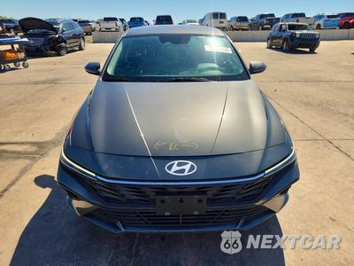 Piąte zdjęcie samochodu w środku: 2025 HYUNDAI ELANTRA SE VIN:KMHLL4DG8SU074549 - miniatura