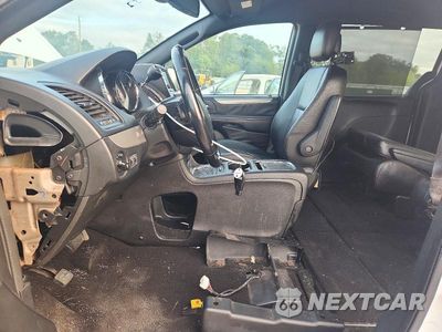 Zdjęcie 7 z 13 samochodu: 2019 DODGE GRAND CARAVAN GT VIN:2C4RDGEG6KR646114 - miniatura