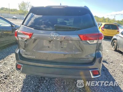 Zdjęcie 6 z 13 samochodu: 2018 TOYOTA HIGHLANDER LIMITED VIN:5TDDZRFH0JS808226 - miniatura