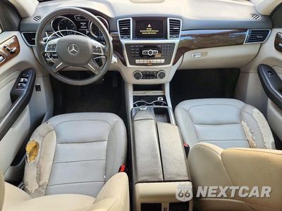 Zdjęcie 8 z 12 samochodu: 2012 MERCEDES-BENZ ML 350 BLUETEC VIN:4JGDA2EB6CA021918 - miniatura