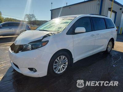 2014 TOYOTA SIENNA XLE 8-PASSENGER 5TDYK3DC5ES511565 - główne zdjęcie licytacji z USA - miniatura
