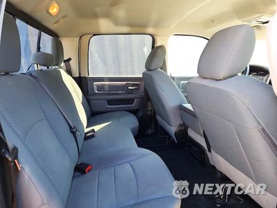 Zdjęcie 10 z 13 samochodu: 2019 RAM 1500 CLASSIC SLT VIN:3C6RR7LT5KG631263 - miniatura