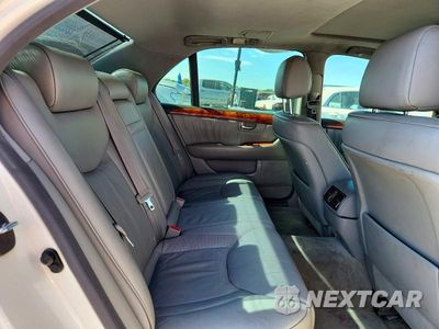 Zdjęcie 10 z 12 samochodu: 2005 LEXUS LS 430 VIN:JTHBN36F450179785 - miniatura