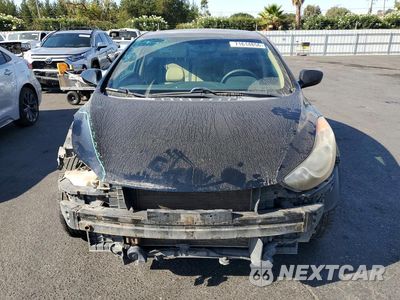 Piąte zdjęcie samochodu w środku: 2013 HYUNDAI ELANTRA GLS VIN:KMHDH4AE7DU567991 - miniatura