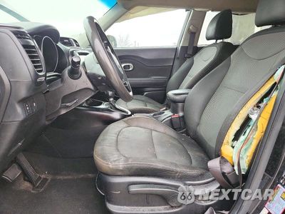 Zdjęcie 7 z 14 samochodu: 2018 KIA SOUL + VIN:KNDJP3A51J7551784 - miniatura