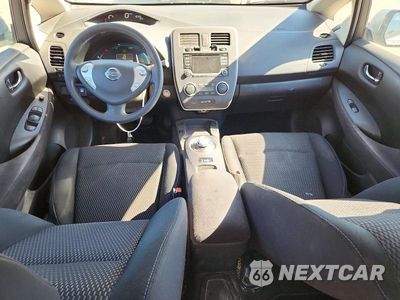 Zdjęcie 8 z 12 samochodu: 2017 NISSAN LEAF S VIN:1N4BZ0CP2HC304499 - miniatura