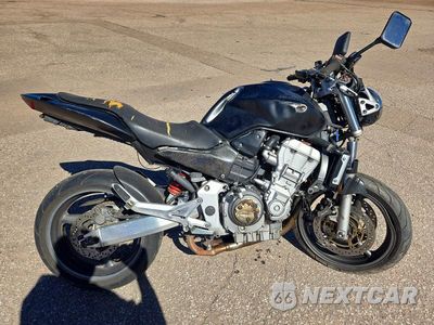 2002 HONDA CB900 F JH2SC48022M001715 - główne zdjęcie licytacji z USA - miniatura