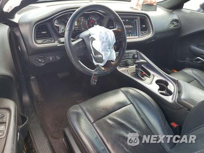 Zdjęcie 8 z 12 samochodu: 2018 DODGE CHALLENGER SXT VIN:2C3CDZAG1JH334685 - miniatura