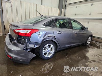 Trzecie zdjęcie samochodu z tyłu: 2013 FORD FOCUS SE VIN:1FADP3F28DL156353 - miniatura