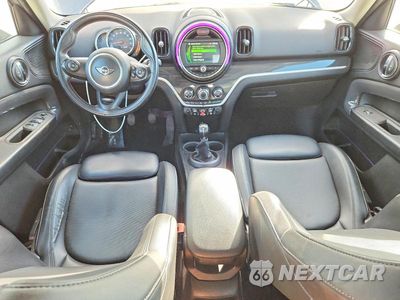 Zdjęcie 8 z 13 samochodu: 2019 MINI COOPER S COUNTRYMAN ALL4 VIN:WMZYT5C57K3E69475 - miniatura