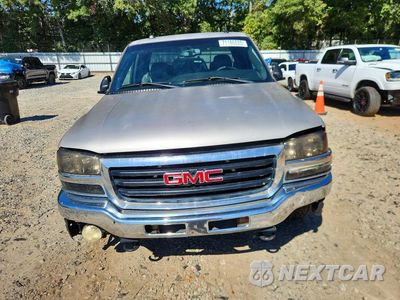 Piąte zdjęcie samochodu w środku: 2004 GMC NEW SIERRA C1500 VIN:2GTEC19T041259629 - miniatura