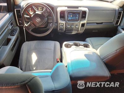 Zdjęcie 8 z 12 samochodu: 2016 RAM 1500 SLT VIN:1C6RR7LT5GS334316 - miniatura
