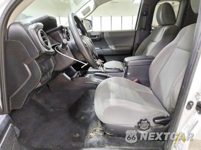 Zdjęcie 7 z 12 samochodu: 2022 TOYOTA TACOMA SR VIN:3TYRX5GN4NT046215 - miniatura