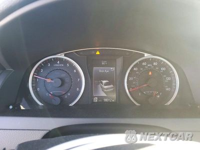 Zdjęcie 9 z 13 samochodu: 2016 TOYOTA CAMRY SE VIN:4T1BF1FK8GU605016 - miniatura