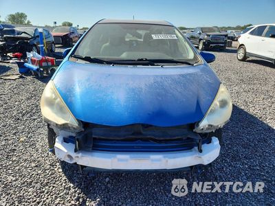 Piąte zdjęcie samochodu w środku: 2012 TOYOTA PRIUS C ONE VIN:JTDKDTB32C1031268 - miniatura