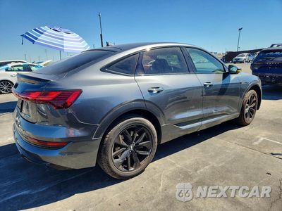Trzecie zdjęcie samochodu z tyłu: 2021 AUDI E-TRON SPORTBACK PREMIUM PLUS VIN:WA12AAGE4MB001072 - miniatura