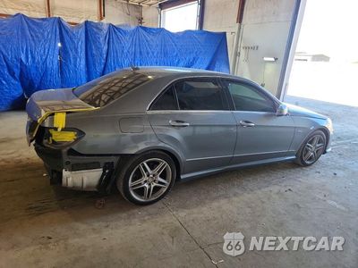 Trzecie zdjęcie samochodu z tyłu: 2012 MERCEDES-BENZ E 550 4MATIC VIN:WDDHF9BBXCA527097 - miniatura