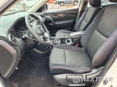 Zdjęcie 7 z 13 samochodu: 2018 NISSAN ROGUE S VIN:JN8AT2MV1JW314045 - miniatura