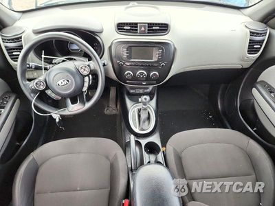 Zdjęcie 8 z 12 samochodu: 2017 KIA SOUL BASE VIN:KNDJN2A26H7882165 - miniatura