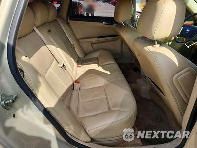Zdjęcie 10 z 12 samochodu: 2010 CHEVROLET IMPALA LT VIN:2G1WB5EK7A1155218 - miniatura