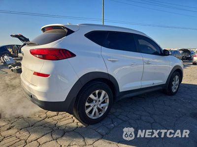 Trzecie zdjęcie samochodu z tyłu: 2020 HYUNDAI TUCSON VALUE VIN:KM8J33A44LU271733 - miniatura