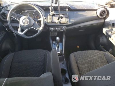 Zdjęcie 8 z 13 samochodu: 2021 NISSAN KICKS S VIN:3N1CP5BV3ML469223 - miniatura