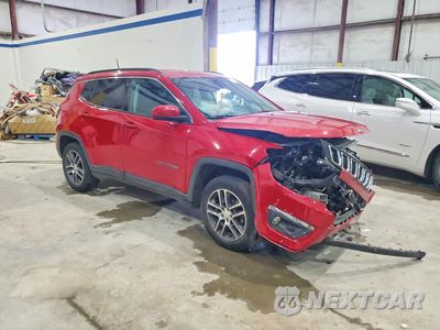 Czwarte zdjęcie samochodu z boku: 2018 JEEP COMPASS LATITUDE VIN:3C4NJDBB8JT291005 - miniatura