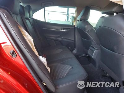 Zdjęcie 10 z 12 samochodu: 2020 TOYOTA CAMRY SE VIN:4T1G11AK1LU376815 - miniatura