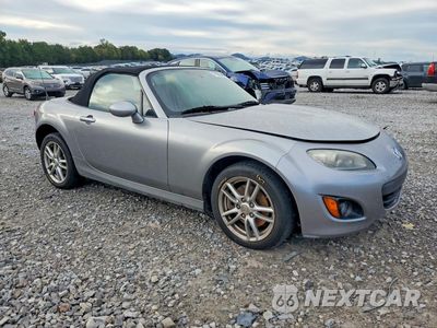 Czwarte zdjęcie samochodu z boku: 2011 MAZDA MX-5 MIATA VIN:JM1NC2JF0B0215389 - miniatura