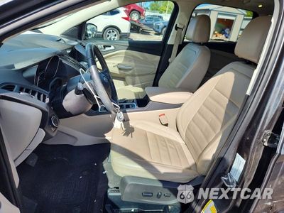 Zdjęcie 7 z 13 samochodu: 2017 FORD ESCAPE SE VIN:1FMCU9GD3HUA84152 - miniatura