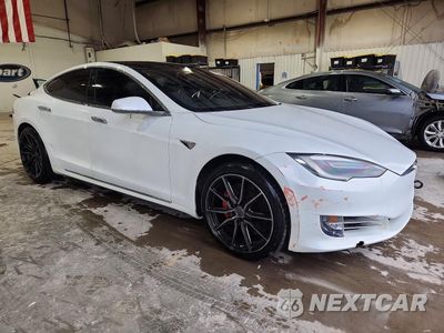 Czwarte zdjęcie samochodu z boku: 2020 TESLA MODEL S VIN:5YJSA1E45LF392180 - miniatura