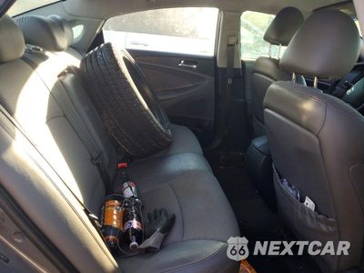 Zdjęcie 10 z 12 samochodu: 2012 HYUNDAI SONATA SE VIN:5NPEC4AC3CH396137 - miniatura