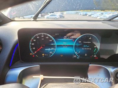Zdjęcie 9 z 13 samochodu: 2021 MERCEDES-BENZ GLB AMG 35 4MATIC VIN:W1N4M5BB8MW122196 - miniatura