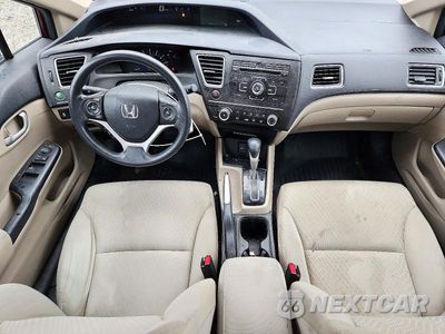 Zdjęcie 8 z 13 samochodu: 2015 HONDA CIVIC LX VIN:19XFB2F52FE293922 - miniatura