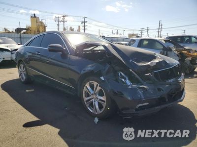 Czwarte zdjęcie samochodu z boku: 2010 MERCEDES-BENZ E 350 VIN:WDDKJ5GB0AF002720 - miniatura