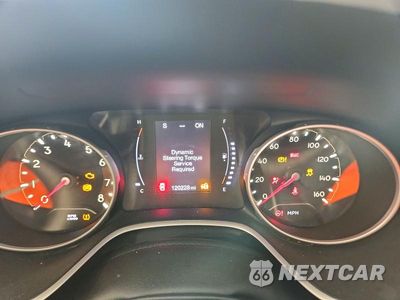 Zdjęcie 9 z 14 samochodu: 2019 JEEP COMPASS LATITUDE VIN:3C4NJDBB1KT839346 - miniatura