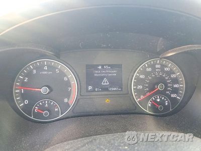Zdjęcie 9 z 12 samochodu: 2020 KIA OPTIMA S VIN:5XXGT4L35LG450832 - miniatura