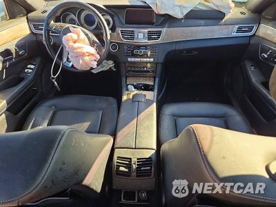 Zdjęcie 8 z 12 samochodu: 2014 MERCEDES-BENZ E 350 VIN:WDDHF5KB0EA848433 - miniatura