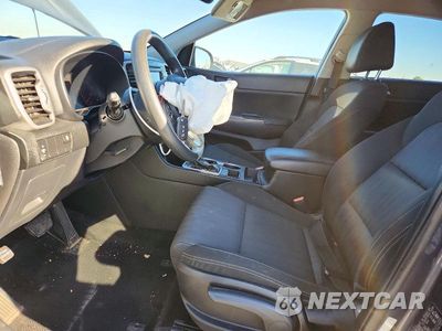 Zdjęcie 7 z 13 samochodu: 2017 KIA SPORTAGE LX VIN:KNDPMCAC0H7163179 - miniatura