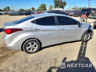 Trzecie zdjęcie samochodu z tyłu: 2015 HYUNDAI ELANTRA SE VIN:5NPDH4AEXFH566495 - miniatura