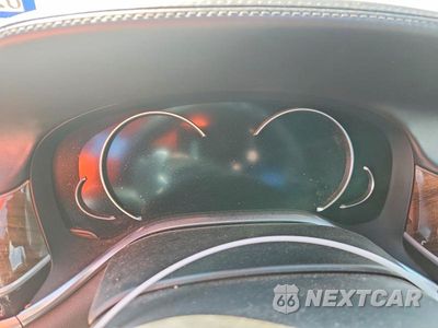 Zdjęcie 9 z 13 samochodu: 2016 BMW 750 XI VIN:WBA7F2C52GG420874 - miniatura