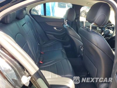 Zdjęcie 10 z 12 samochodu: 2016 MERCEDES-BENZ C 300 VIN:55SWF4JB0GU133660 - miniatura