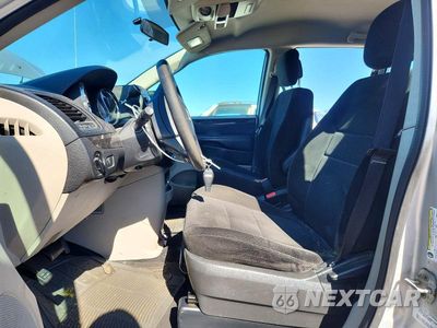 Zdjęcie 7 z 13 samochodu: 2012 DODGE GRAND CARAVAN SE VIN:2C4RDGBG7CR235827 - miniatura