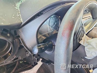 Zdjęcie 9 z 12 samochodu: 2019 NISSAN KICKS SV VIN:3N1CP5CU7KL563494 - miniatura
