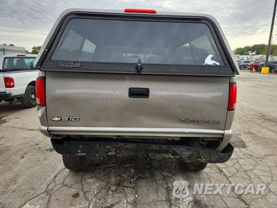 Zdjęcie 6 z 12 samochodu: 2003 CHEVROLET S TRUCK S10 VIN:1GCCT19XX38134885 - miniatura