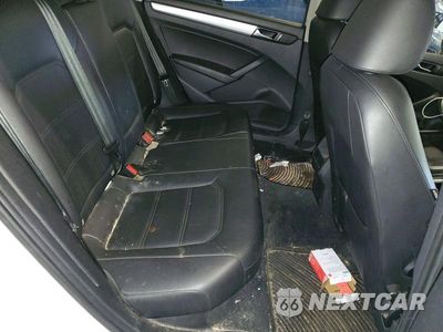 Zdjęcie 10 z 12 samochodu: 2012 VOLKSWAGEN PASSAT SE VIN:1VWBP7A34CC030415 - miniatura